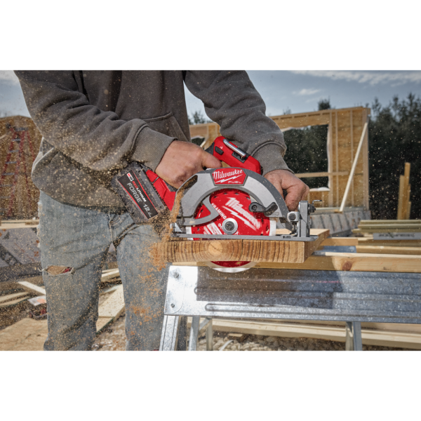 美沃奇 Milwaukee M18 FUEL™ 鋰電無碳刷木工圓鋸機190mm M18 FCS66GR3 