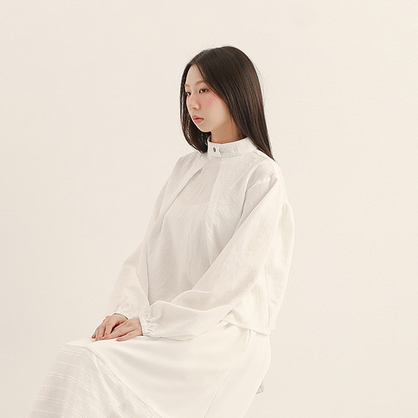 Ruoshui_若水褶片上衣_白 