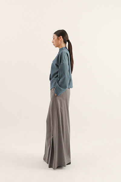 Jiaozhi_交織褶片上衣_天藍 