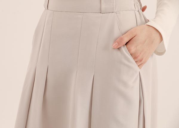 Jiban_羈絆褶片開衩裙_淺灰 