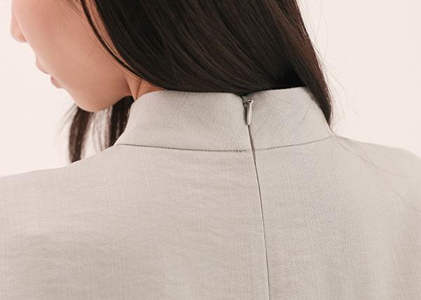 Ruoshui_若水褶片上衣_淺灰 