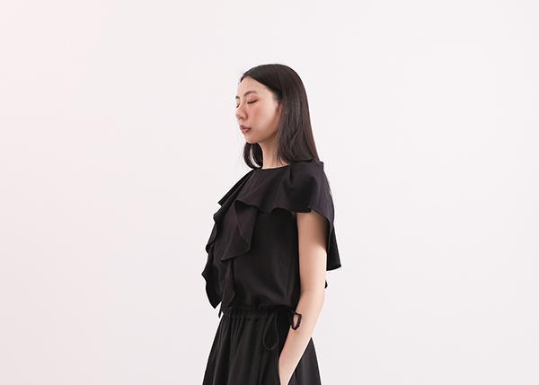 Xinpan_新畔荷葉上衣_黑 