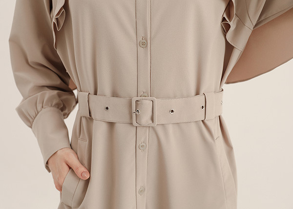 Feifei_飛飛荷葉洋裝_ 卡其 