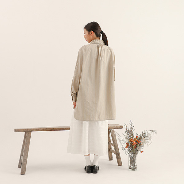 AlmondBlossoms_杏花長版襯衫_卡其條紋 