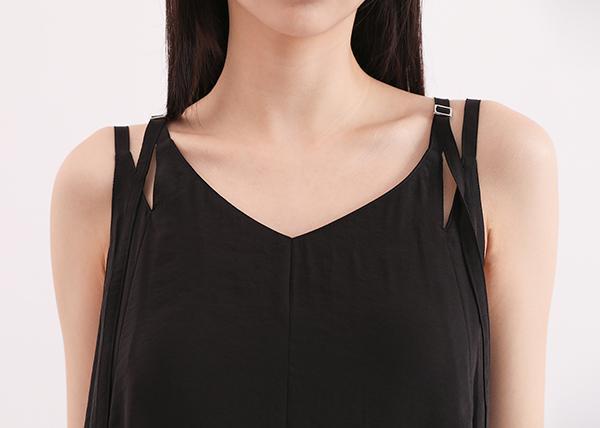 Xinyuan_心願剪裁細肩帶洋裝_黑 