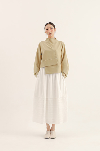 Jiaozhi_交織褶片上衣_芥黃 