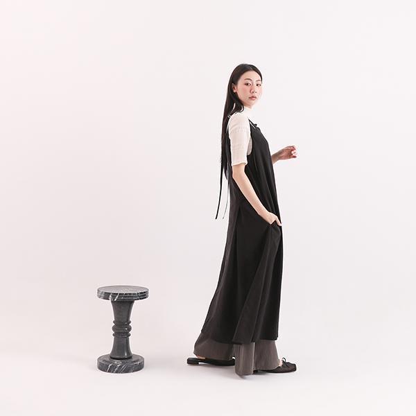 Xinyuan_心願剪裁細肩帶洋裝_黑 