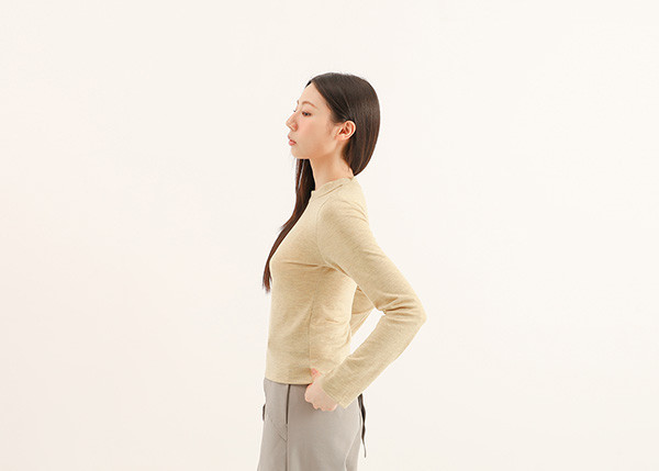 Serenor_從容毛料針織上衣_黃 