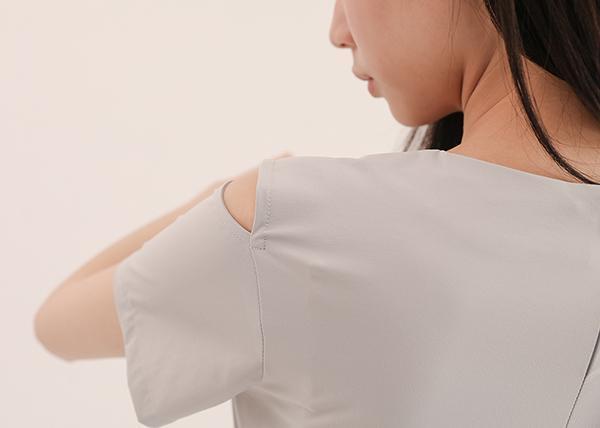 Tsuiman_翠曼綁帶洋裝_灰 