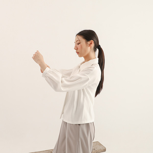 Monologue_獨白雙領澎袖襯衫_白 