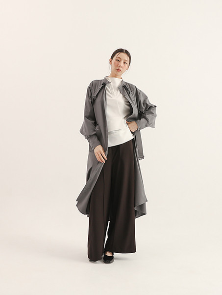 Meander_曲徑剪接長褲_黑 