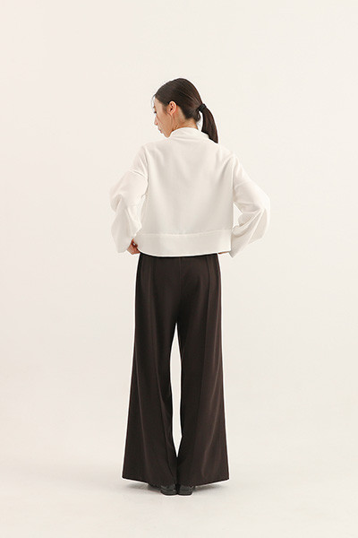 Jiaozhi_交織褶片上衣_白 