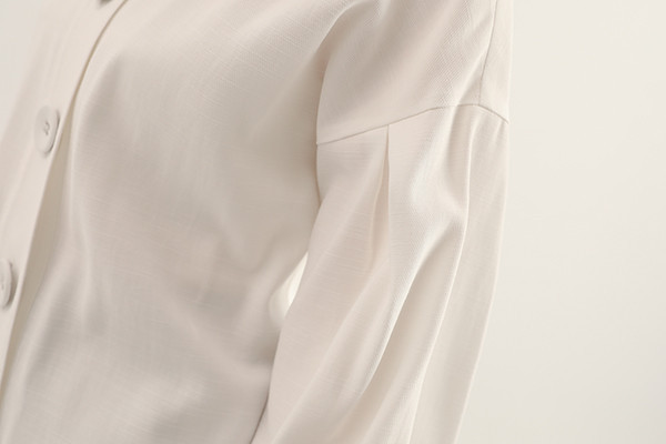 Monologue_獨白雙領澎袖襯衫_白 