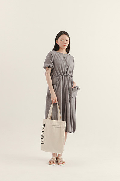 Ruyuan_如願抽繩洋裝_灰藍 