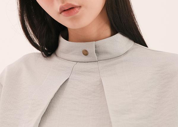 Ruoshui_若水褶片上衣_淺灰 