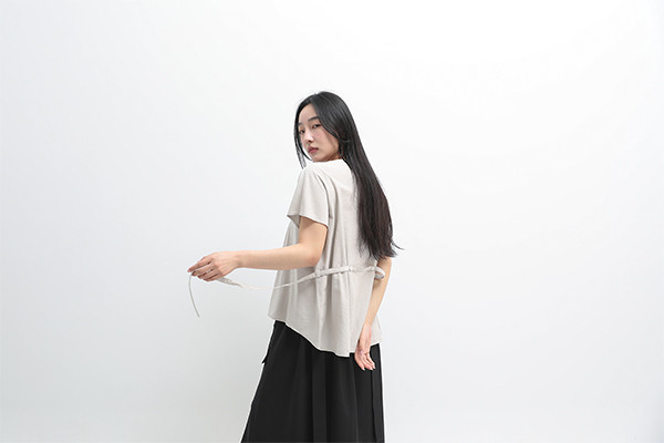 Geqian_擱淺波浪綁帶上衣_灰 