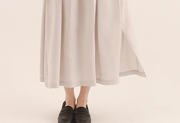 Jiban_羈絆褶片開衩裙_淺灰 