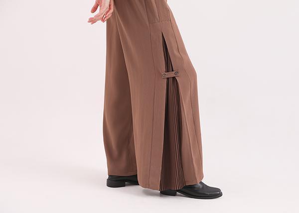 Wuyin_無垠百褶寬褲_棕 