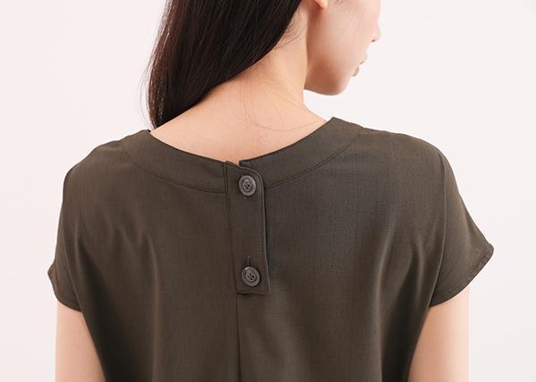 Reunion_重逢大口袋洋裝_橄欖綠 