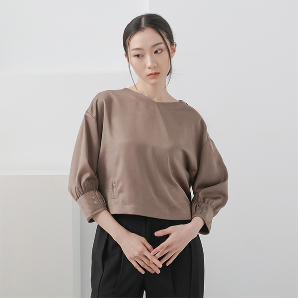 Qisi_綺思抓皺上衣_棕 