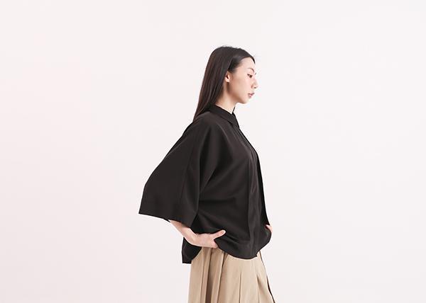 Trigonometric_三角函數小露背襯衫_黑 