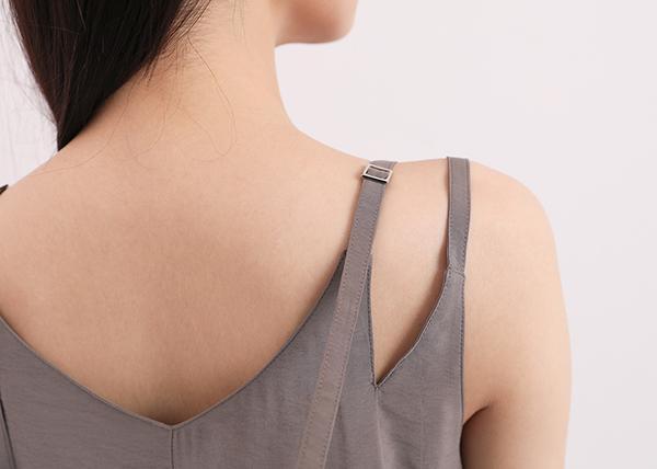 Xinyuan_心願剪裁細肩帶洋裝_灰 