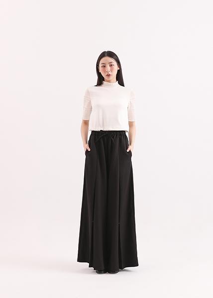 Hover_盤旋透視上衣_白 