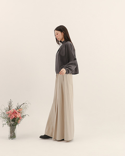 Feixu_飛絮剪接波浪長褲_卡其 