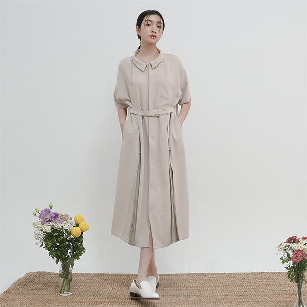 Qingyue_青月造型百褶洋裝_米 