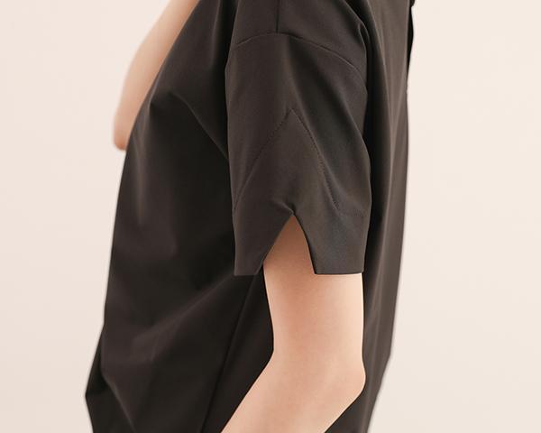 Qianyu_千羽造型褶片上衣_黑 