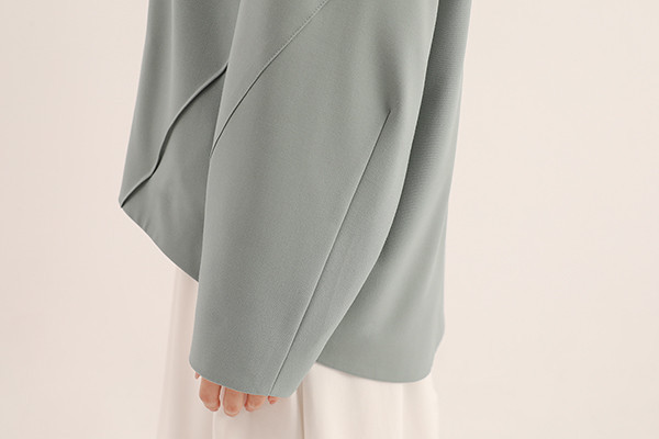 Vernal_春和剪接外套_湖水綠 