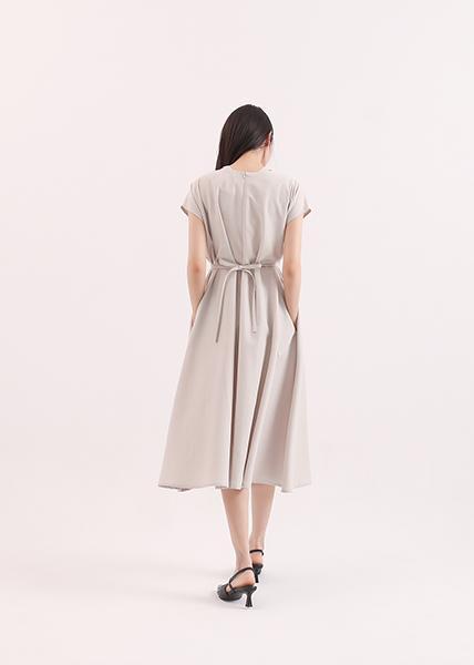 Xiyue_溪月綁帶洋裝_卡其 