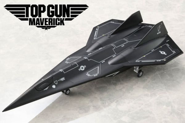 限量單批引進 Bell Fine 1/100 捍衛戰士：獨行俠 暗星 Top Gun : Maverick Darkstar Bell Fine 1/100 捍衛戰士：獨行俠 暗星 Top Gun : Maverick Darkstar