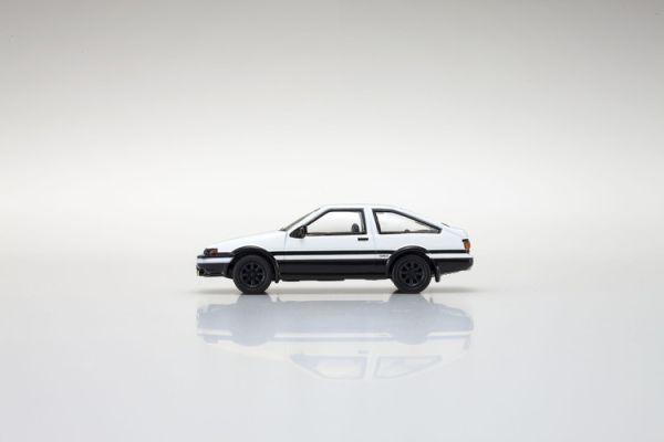 (預購) KYOSHO 京商 1/64 INITIAL D 頭文字D 新劇場版 藤原拓海 TOYOTA SPRINTER TRUENO AE86 (預購) KYOSHO 京商 1/64 INITIAL D 頭文字D 新劇場版 藤原拓海 TOYOTA SPRINTER TRUENO AE86