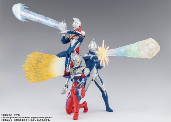 BANDAI S.H.Figuarts SHF 超人力霸王 高斯 月神型態 可動完成品 BANDAI S.H.Figuarts SHF 超人力霸王 高斯 月神型態 可動完成品