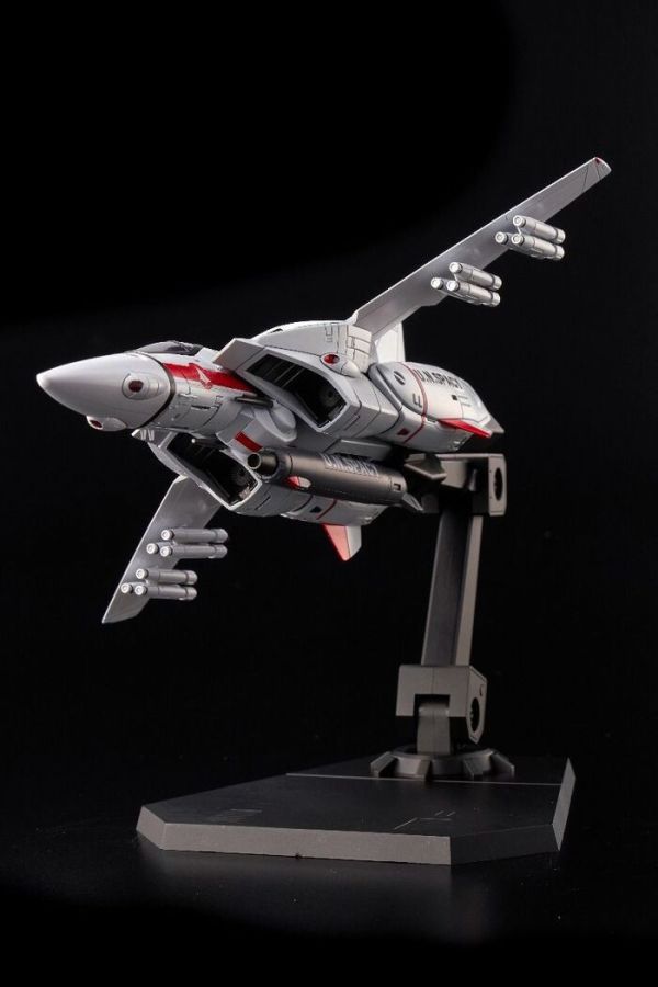 千值練 Unix Square [A-Action] 超時空要塞 VF-1J 戰鬥機模式 Fighter 可動完成品 千值練 Unix Square [A-Action] 超時空要塞 VF-1J 戰鬥機模式 Fighter 可動完成品
