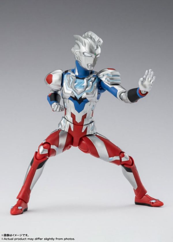 BANDAI S.H.Figuarts SHF 超人力霸王 傑特 阿爾法鋒刃型態 新世代之星 Ver. 可動完成品 BANDAI S.H.Figuarts SHF 超人力霸王 傑特 阿爾法鋒刃型態 新世代之星 Ver. 可動完成品