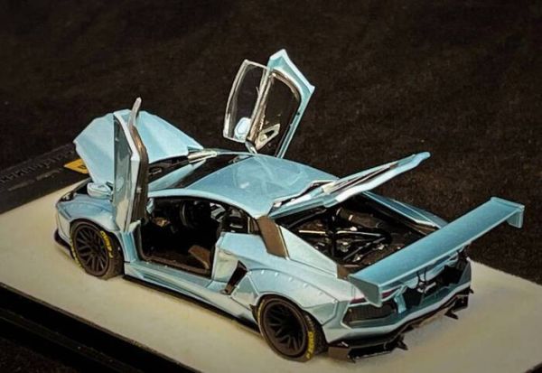 [數量限定] PGM 1/64 藍寶堅尼 自由步行 Lamborghini LBWK LP700-4 冰藍 [數量限定] PGM 1/64 藍寶堅尼 自由步行 Lamborghini LBWK LP700-4 冰藍