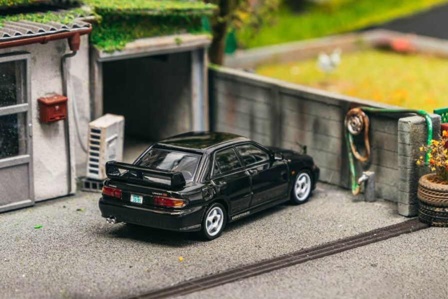 TARMAC WORKS 1/64 三菱 Mitsubishi Lancer GSR Evolution III EVO三代 黑色 TARMAC WORKS 1/64 三菱 Mitsubishi Lancer GSR Evolution III EVO三代 黑色
