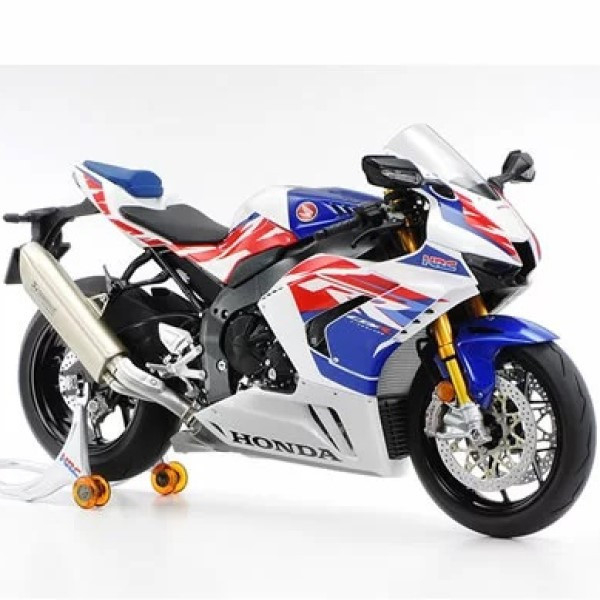 TAMIYA 田宮模型 14141 1/12 本田 CBR1000RR-R Fireblade SP 30 週年紀念 機車模型 TAMIYA 田宮模型 14141 1/12 本田 CBR1000RR-R Fireblade SP 30 週年紀念 機車模型