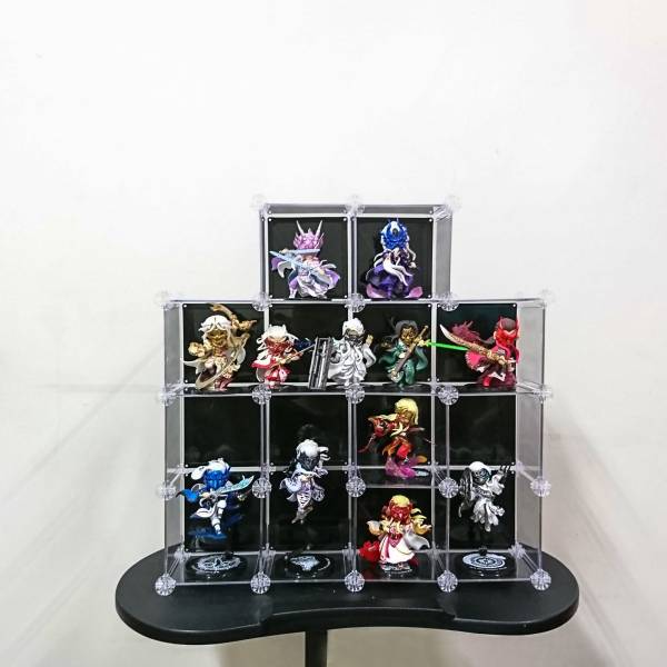 TIKUKAKYO 築傢居 百變展示架 透明 經典黑 象牙白 三色任選 單組販售 使用PC材質更勝壓克力展示盒 TIKUKAKYO,築傢居,模型用百變展示架