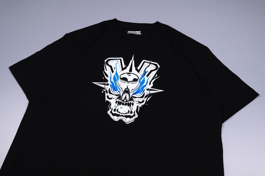 NEXTee 翻轉模玩系列 Metal Demon M.Z 短袖T恤 白色＆黑色 NEXTee 翻轉模玩系列 Metal Demon M.Z 短袖T恤 白色＆黑色