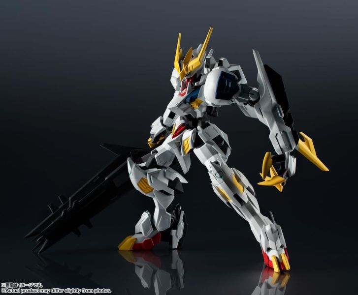BANDAI GUNDAM UNIVERSE 獵魔鋼彈天狼王型 機動戰士鋼彈 鐵血的孤兒 BANDAI GUNDAM UNIVERSE 獵魔鋼彈天狼王型 機動戰士鋼彈 鐵血的孤兒