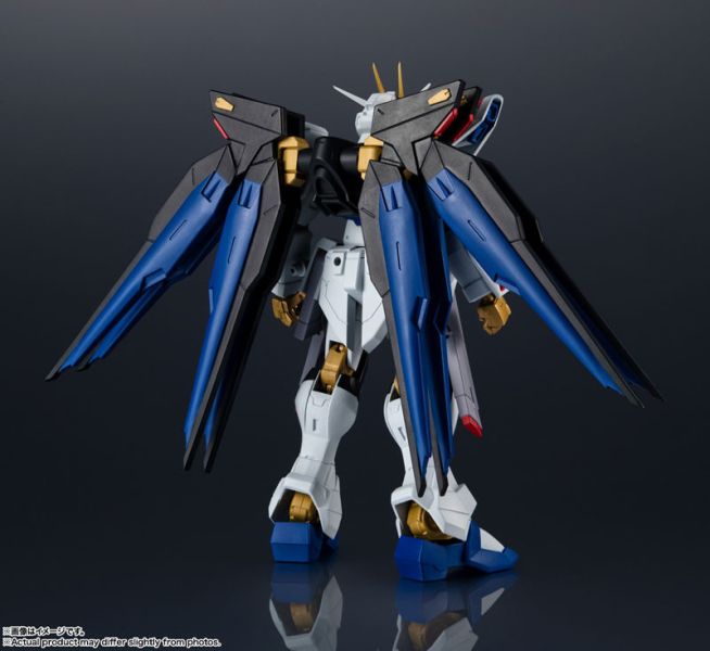 BANDAI GUNDAM UNIVERSE 機動戰士鋼彈 SEED DESTINY ZGMF-X20A  攻擊自由鋼彈 BANDAI GUNDAM UNIVERSE 機動戰士鋼彈 SEED DESTINY ZGMF-X20A  攻擊自由鋼彈