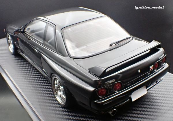 ignition model 1/18 頭文字D INITIAL D 日產 Nissan Skyline GT-R V-SpecII (BNR32) Black 中里毅 ignition model 1/18 頭文字D INITIAL D 日產 Nissan Skyline GT-R V-SpecII (BNR32) Black 中里毅