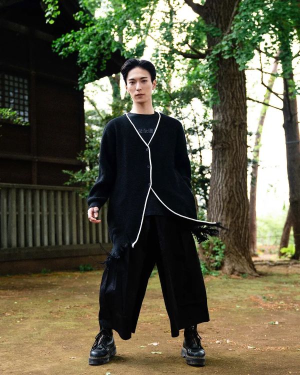 XRAGE BLEACH 死神 黑崎一護 萬解針織外套 XRAGE BLEACH 死神 黑崎一護 萬解針織外套