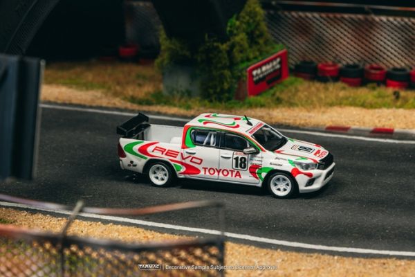 TARMAC WORKS 1/64 豐田 Toyota Hilux White T64-041-WH2 TARMAC WORKS 1/64 豐田 Toyota Hilux White T64-041-WH2
