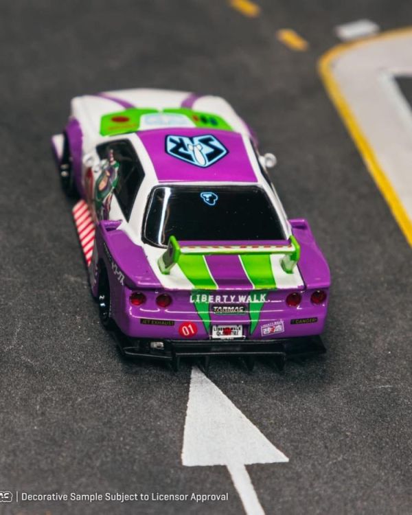 (預購) TARMAC WORKS 1/64 HOBBY64 LB-KAIDO WORKS R32 Skyline 巴斯光年 T64-097-BUZZ 20260609 TARMAC WORKS 1/64 HOBBY64 LB-KAIDO WORKS R32 Skyline 巴斯光年 T64-097-BUZZ