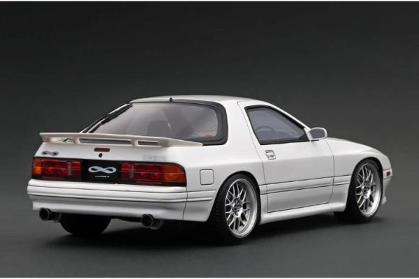 (預購) ignition 1/18 馬自達 Mazda Savanna RX-7 Infini (FC3S) White With 13B Engine IG4089 20260607 ignition 1/18 馬自達 Mazda Savanna RX-7 Infini (FC3S) White With 13B Engine IG4089