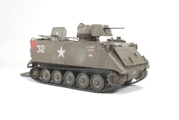 AFV CLUB 戰鷹 1/35 M113 裝甲運兵車攻擊型 組裝模型 AF35113 AFV CLUB 戰鷹 1/35 M113 裝甲運兵車攻擊型 組裝模型 AF35113